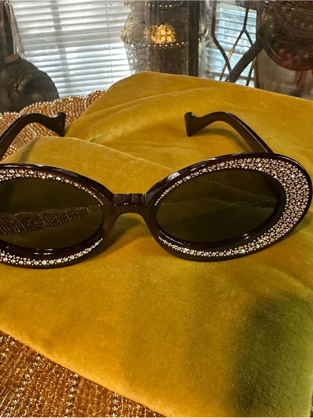 Gucci Black Round Sunglasses with Crystal Trim